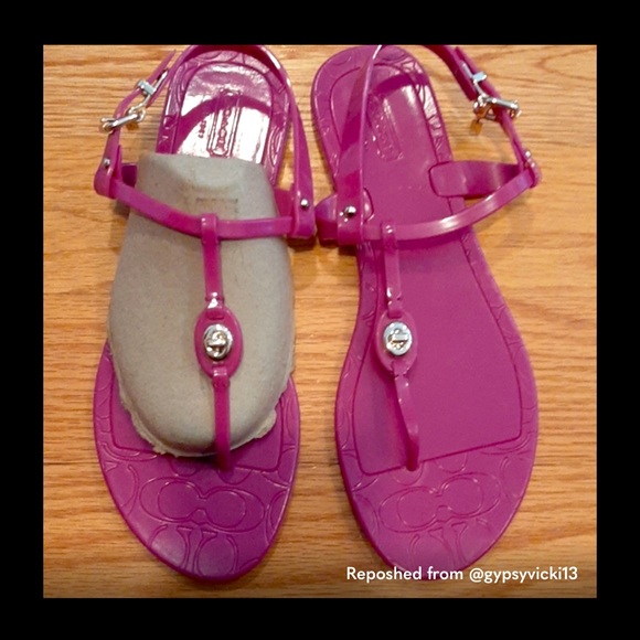 BRAND NEW AUTHENTIC COACH PIER SHINY JELLY SANDALS PURPLE SIZE 9 - Picture 1 of 5